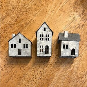 Charming Gray Metal House Decor Set